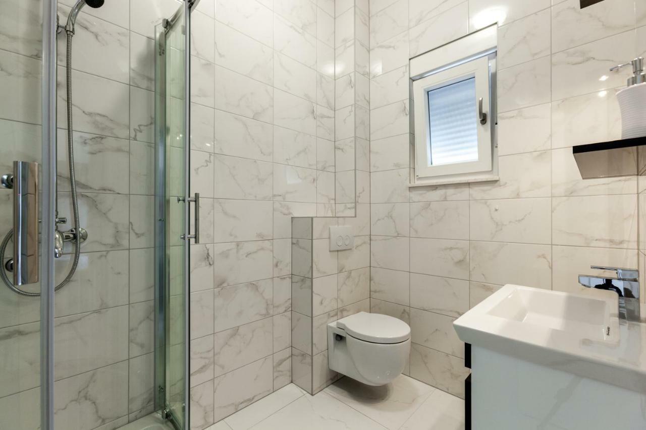 Luxury Villa Aria, Apartment Trogir Exterior foto
